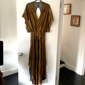 Here is your perfect holiday dress!